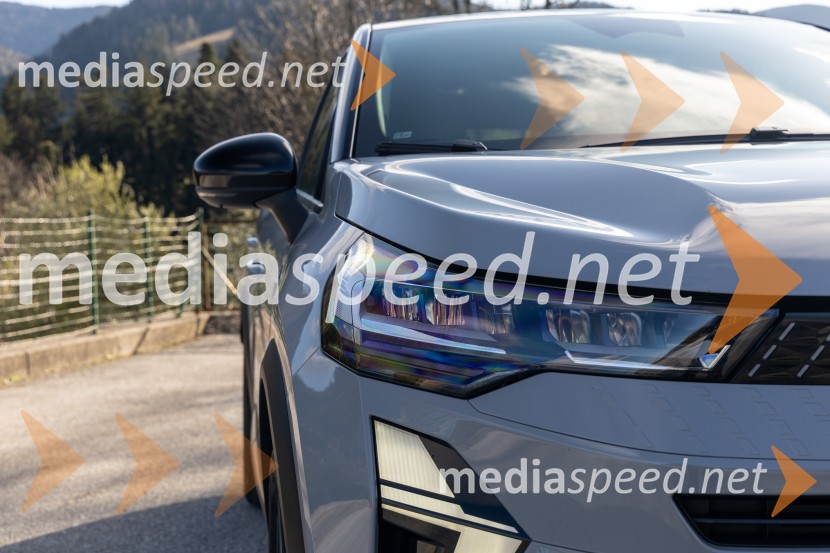 RENAULT CAPTUR Techno E-Tech full hybrid 145