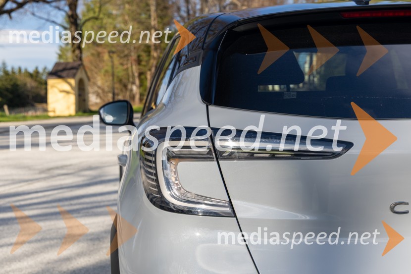 RENAULT CAPTUR Techno E-Tech full hybrid 145