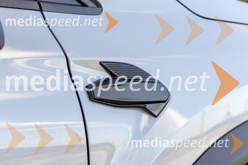 RENAULT CAPTUR Techno E-Tech full hybrid 145