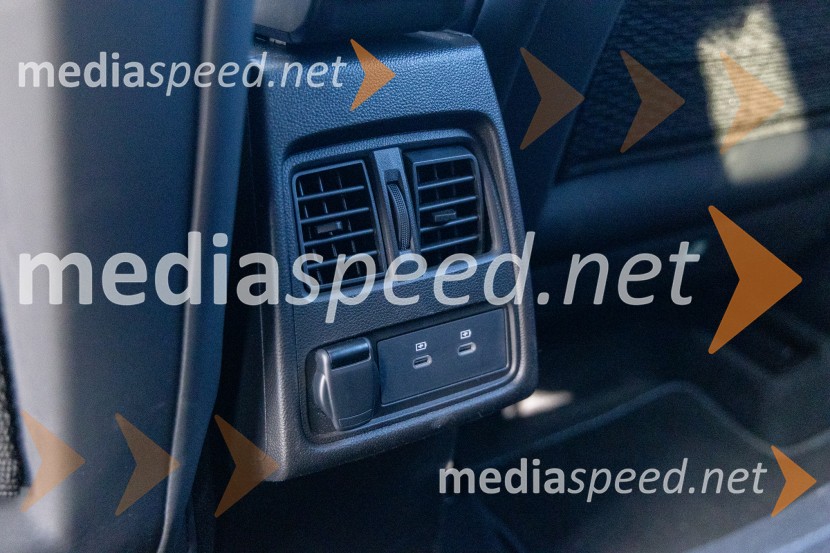 RENAULT CAPTUR Techno E-Tech full hybrid 145