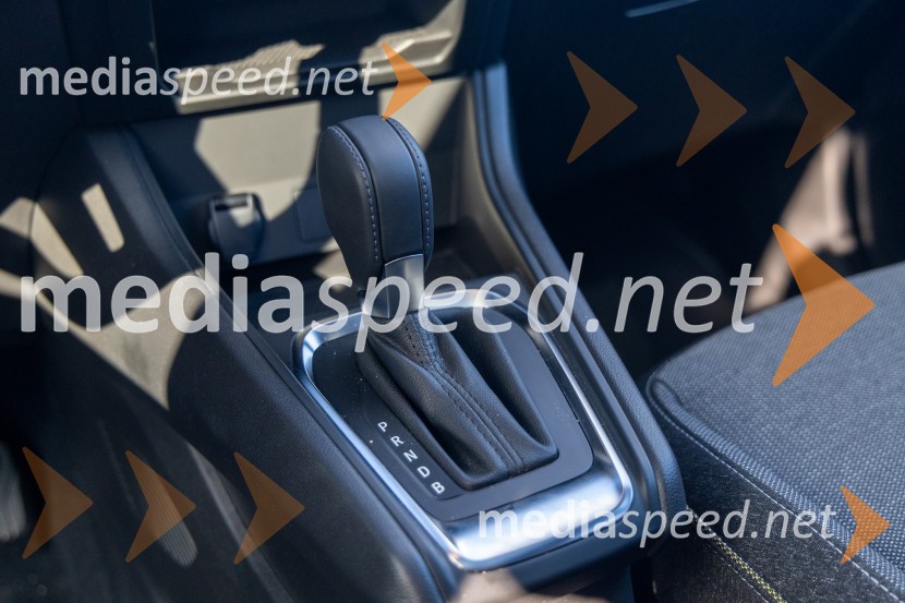 RENAULT CAPTUR Techno E-Tech full hybrid 145