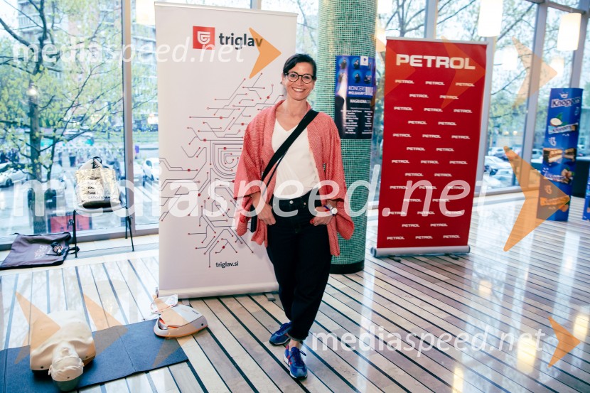  Simona  Belle, služba za stike z javnostmi MGLTradicionalni koncert MGL&AGRFT v Kino Šiška