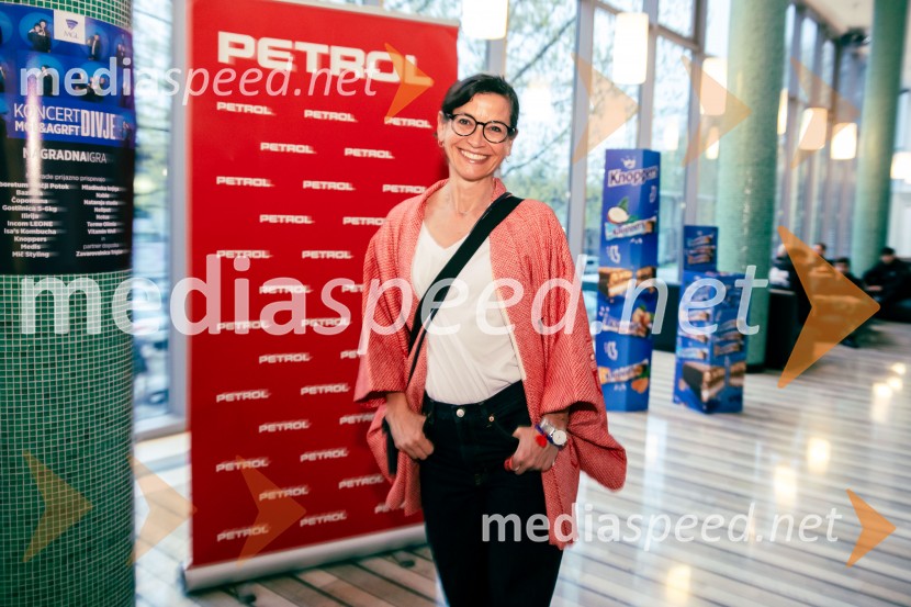  Simona  Belle, služba za stike z javnostmi MGLTradicionalni koncert MGL&AGRFT v Kino Šiška