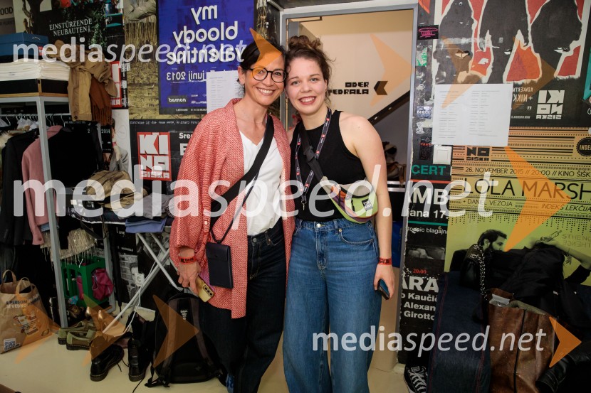  Simona  Belle, služba za stike z javnostmi MGL;  ... Tradicionalni koncert MGL&AGRFT v Kino Šiška