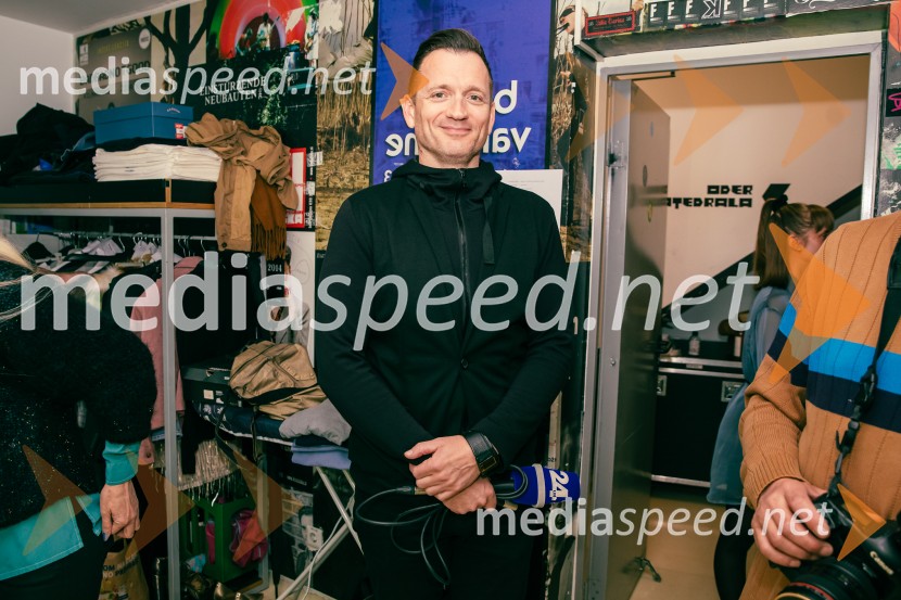  Simon Vadnjal, novinar in glasbenikTradicionalni koncert MGL&AGRFT v Kino Šiška