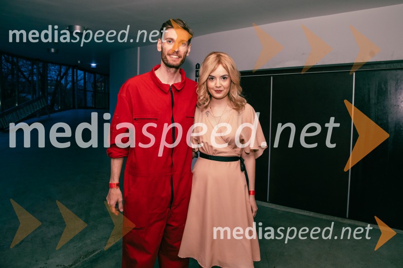  Robert Korošec, igralec;  Lara Wolf Završnik, igralkaTradicionalni koncert MGL&AGRFT v Kino Šiška