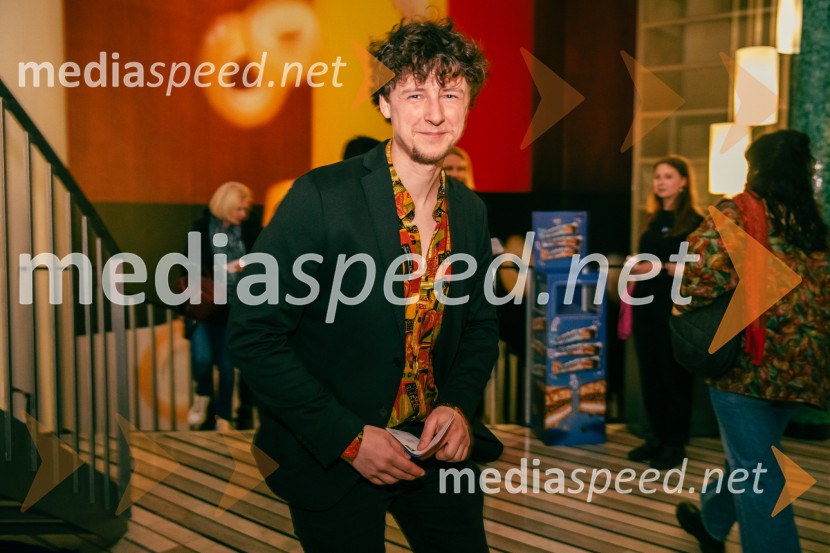  Urh Mlakar, Um in Kuna, Skova in skovani, glasbenik in animatorTradicionalni koncert MGL&AGRFT v Kino Šiška