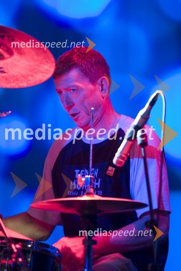 Koncert skupine PankrtiCenter urbane kulture Kino Šiška, otvoritev