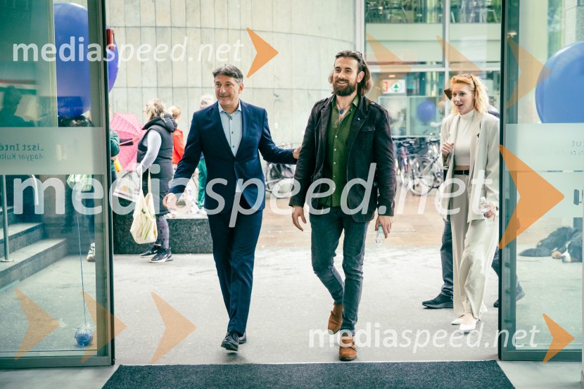  ... ;  Kádár L. Gellért, igralec;  Vivien Rujder, igralkaKrokarjev vzpon, vrhunska zgodovinska serija prihaja na Planet