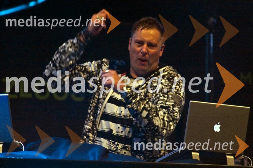 DJ Umek6. dobrodelni Žur z razlogom