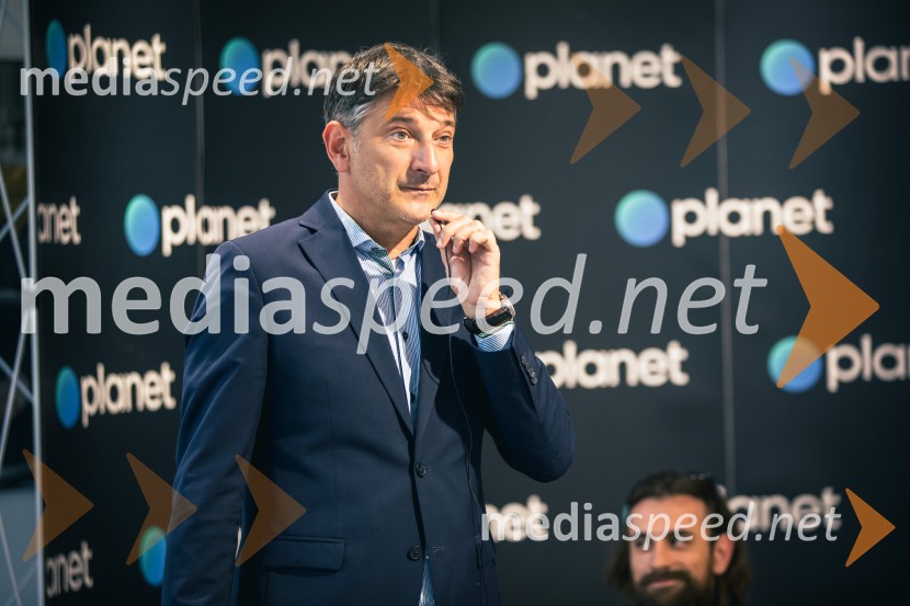 Krokarjev vzpon, vrhunska zgodovinska serija prihaja na Planet