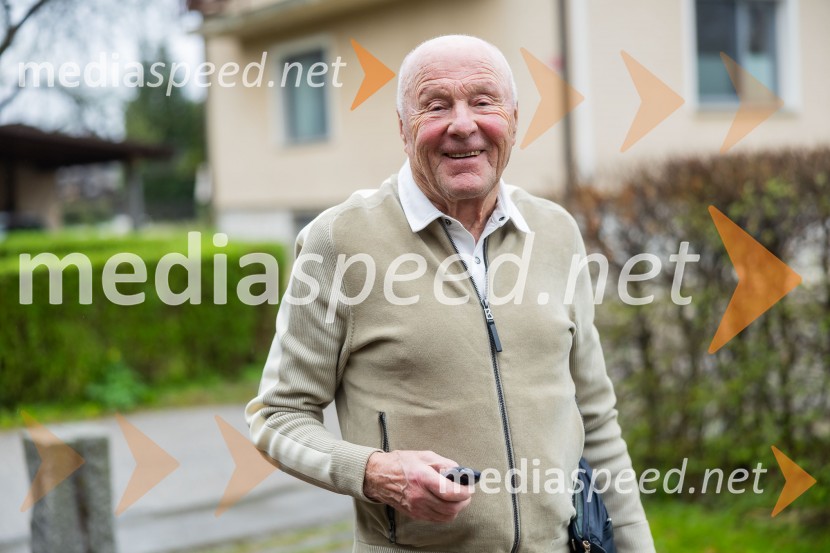  Božo Dimnik, lobist in poslovnež, častni konzul HrvaškeIskrivo v živo: dr. Marko Bošnjak v pogovoru z dr. Alijem Žerdinom