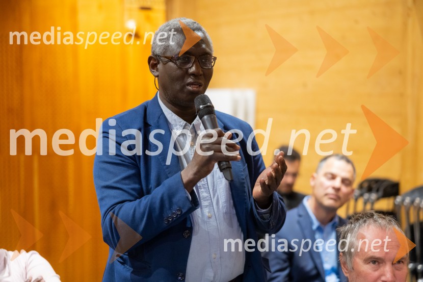 Iskrivo v živo: dr. Marko Bošnjak v pogovoru z dr. Alijem Žerdinom