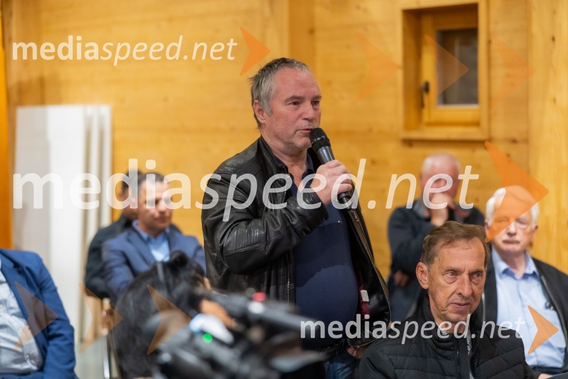 Iskrivo v živo: dr. Marko Bošnjak v pogovoru z dr. Alijem Žerdinom