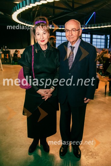  Polona Vetrih, igralka;  Mitja Rotovnik, nekdanji direktor Cankarjevega domaZdravnica, premiera v SNG Drama Ljubljana