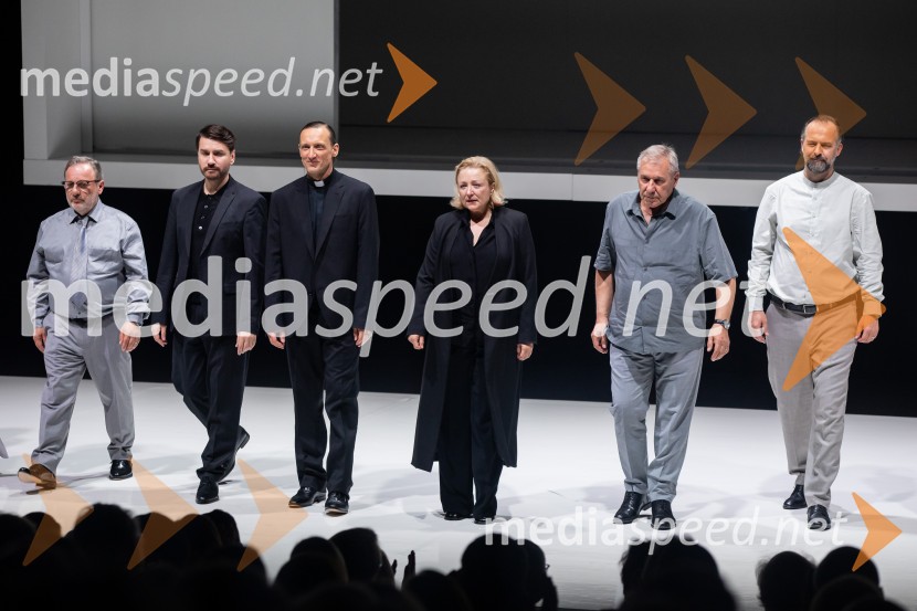  Bojan Emeršič, igralec;  Saša Tabaković, igralec, nekdanji poslanec SMC;  Marko  Mandić, igralec;  Nataša Barbara Gračner, režiserka in igralka;  Aleš Valič, igralec;  Uroš Fürst, igralecZdravnica, premiera v SNG Drama Ljubljana