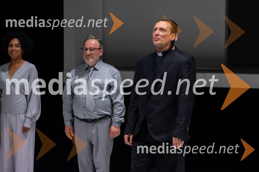  Marko  Mandić, igralecZdravnica, premiera v SNG Drama Ljubljana