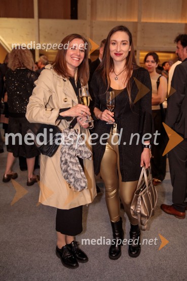  ... ;  Gaja Višnar, igralkaZdravnica, premiera v SNG Drama Ljubljana