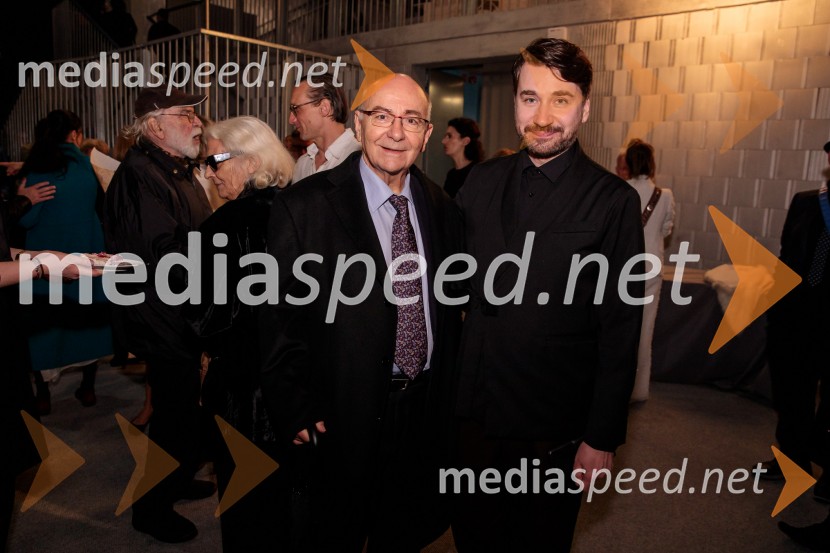  ... ;  Saša Tabaković, igralec, nekdanji poslanec SMCZdravnica, premiera v SNG Drama Ljubljana