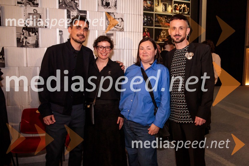 dr. Jure  Požgan, profesor mednarodnih odnosov na Fakulteti za družbene vede; mag. Beti Hohler, sodnica Mednarodnega kazenskega sodišča v Haagu; mag. Maja Malovrh, vodja Trajnostnega razvoja Essentiel Antwerp;  Jernej Pristov, vodja službe za odnose z javnostmi SNG Drama LjubljanaZdravnica, premiera v SNG Drama Ljubljana