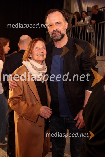  ... ;  Uroš Fürst, igralecZdravnica, premiera v SNG Drama Ljubljana