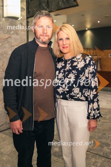  ... ;  Metka Sulič, vodja odnosov z javnostjo, SNG Nova GoricaKralj Lear, premiera v SNG Nova Gorica