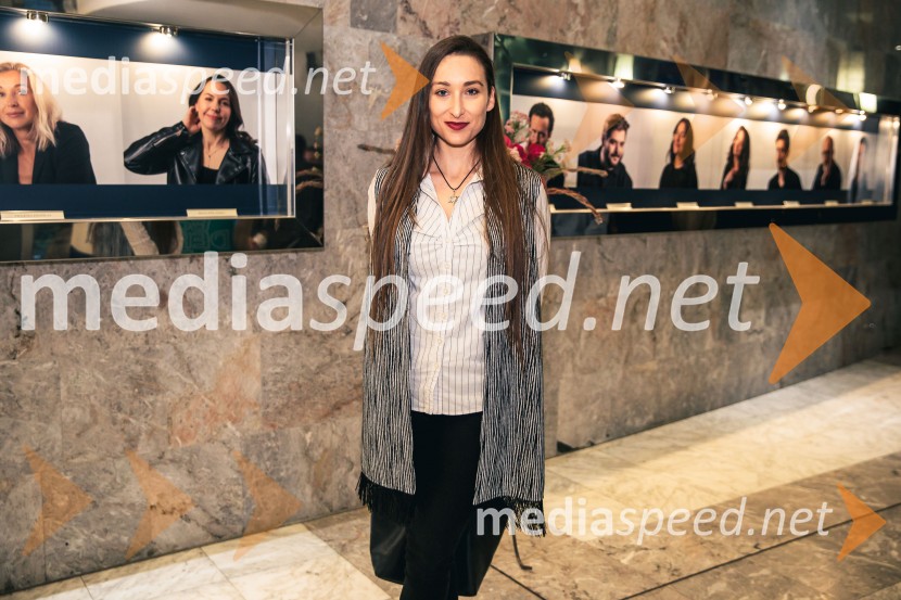  Gaja Višnar, igralkaKralj Lear, premiera v SNG Nova Gorica