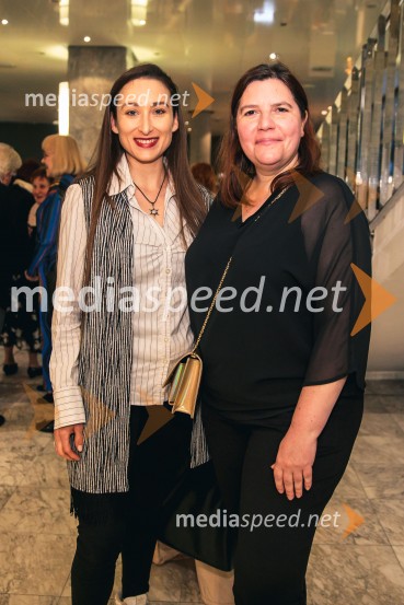  Gaja Višnar, igralka;  Teja Pelko, novinarkaKralj Lear, premiera v SNG Nova Gorica