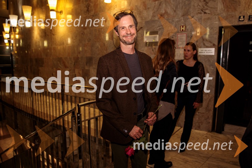  Peter Harl, igralecKralj Lear, premiera v SNG Nova Gorica