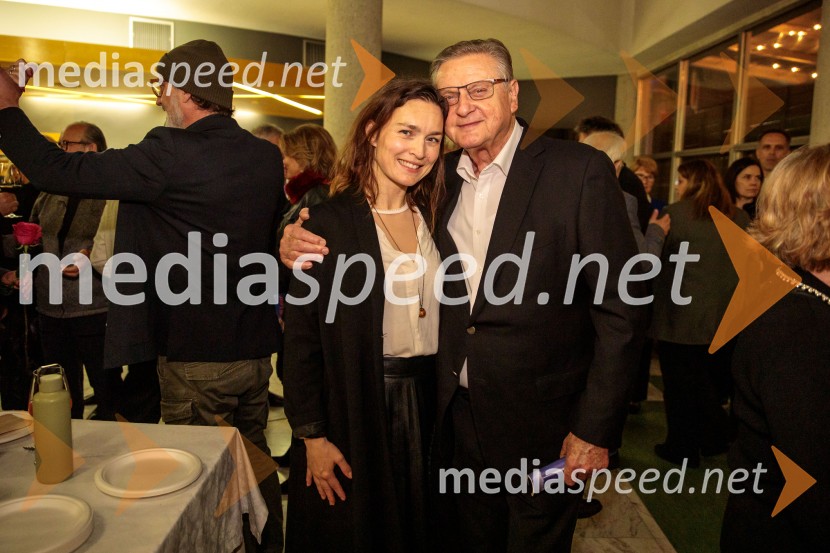  Arna  Hadžialjević, igralka;  Dušan Mlakar, režiserKralj Lear, premiera v SNG Nova Gorica