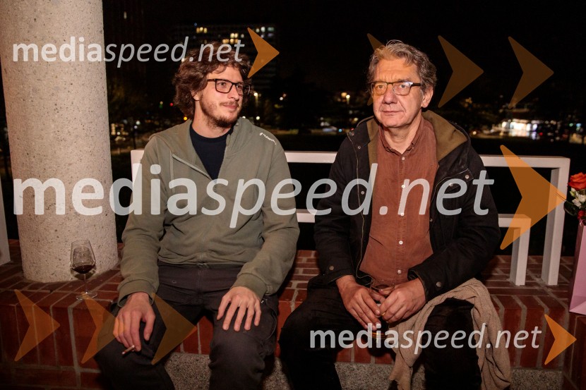  ... ;  Mitja Vrhovnik Smrekar, skladatelj, član skupine Bossa de NovoKralj Lear, premiera v SNG Nova Gorica