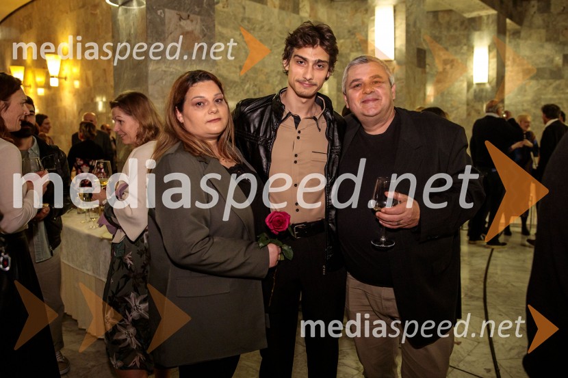  ... ;  Jernej Markelj, igralec;  ... Kralj Lear, premiera v SNG Nova Gorica