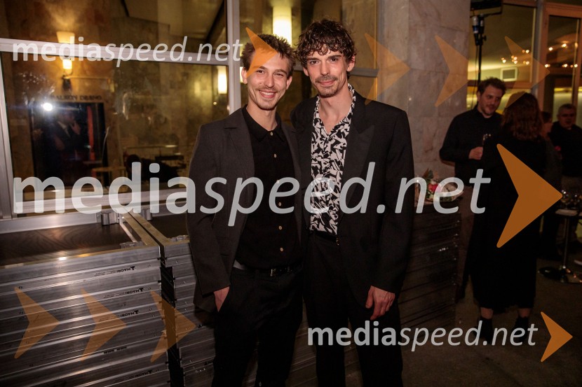  ... ;  Nejc Cijan Garlatti, igralecKralj Lear, premiera v SNG Nova Gorica