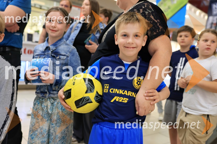 Meet&Greet z Grofi v Citycentru Celje