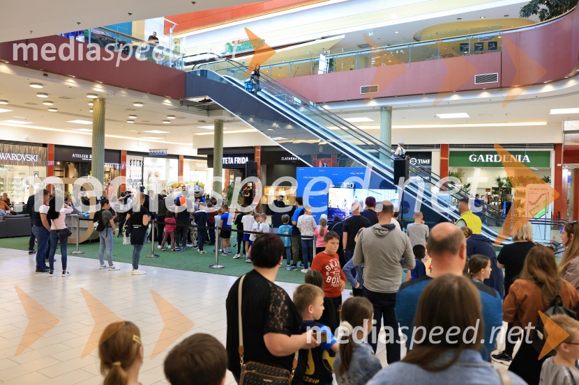 Meet&Greet z Grofi v Citycentru Celje