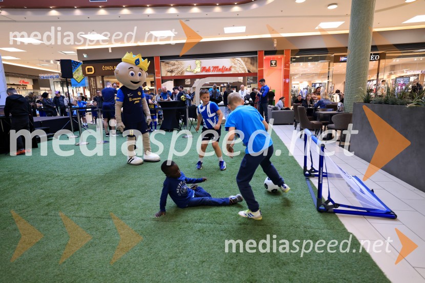 Meet&Greet z Grofi v Citycentru Celje