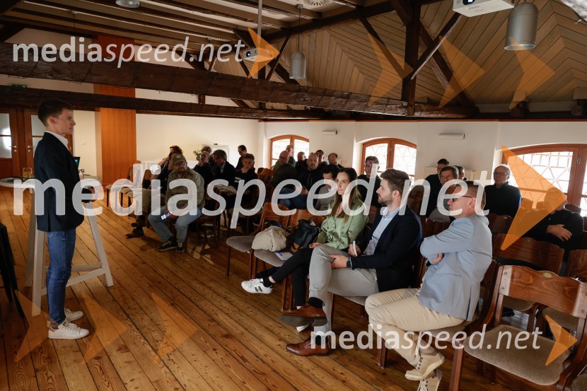 Nova Škoda Enyaq, slovenska predstavitev