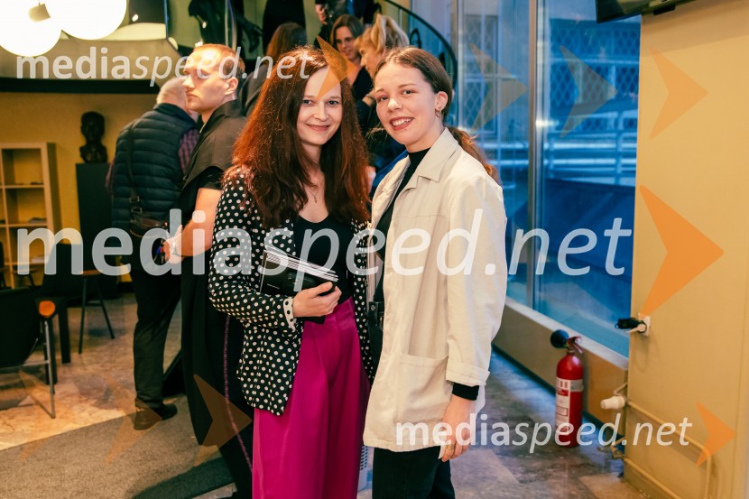 Alarm telesa, premiera v MGL