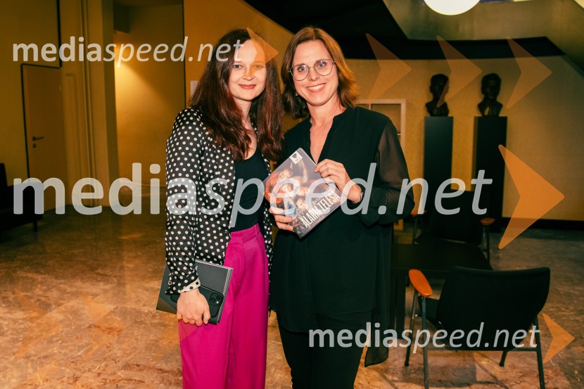  ... ;  Petra Hrastar, MGLAlarm telesa, premiera v MGL