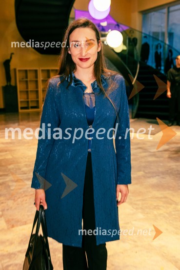  Gaja Višnar, igralkaAlarm telesa, premiera v MGL