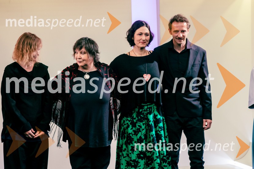  ... ;  Ira Ratej, dramaturginja;  Barbara Zemljič, režiserka;  ... Alarm telesa, premiera v MGL