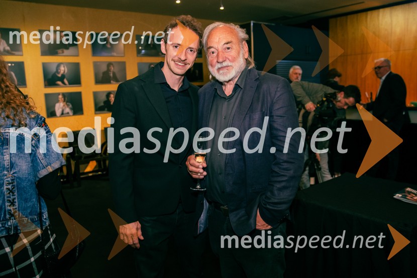  ... ;  Karpo Godina, režiserAlarm telesa, premiera v MGL