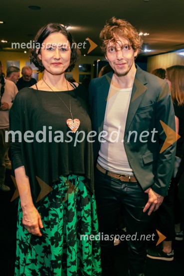  Barbara Zemljič, režiserka;  Aljoša  Bagola, predavatelj, avtor in kreativecAlarm telesa, premiera v MGL