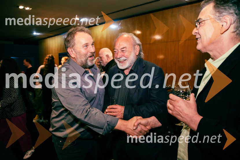  Lotos Vincenc Šparovec, igralec;  Karpo Godina, režiser;   Igor  Samobor, igralecAlarm telesa, premiera v MGL