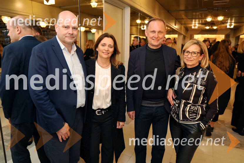  Jure Fišer, direktor Surovine; doc. dr. Suzana Žilič Fišer,  predstojnica Inštituta za medijske komunikacije na FERI; dr. Samo Peter Medved,  podžupan, Mestna občina Maribor ;  Duška MedvedFedra, premiera Drame SNG Maribor