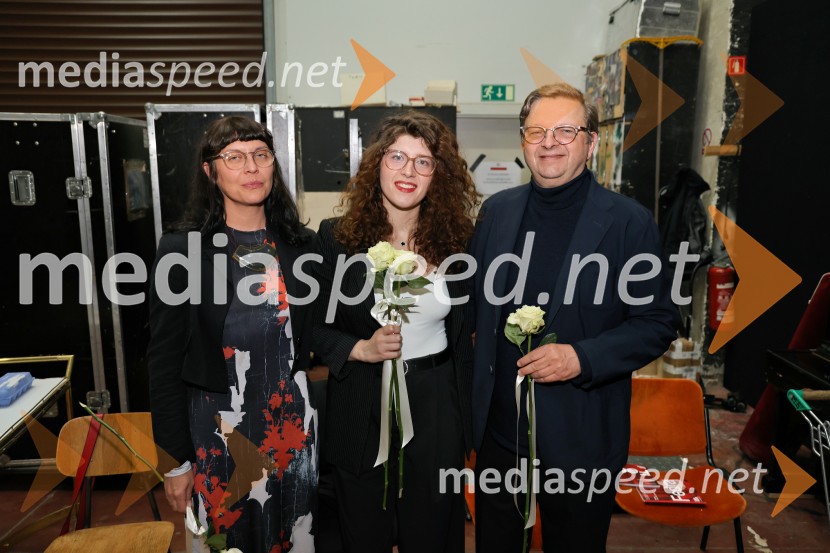  ... ;  Lara  Kulaš, asistentka kostumografa;  Marko Japelj, scenografFedra, premiera Drame SNG Maribor