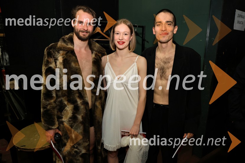  Blaž Dolenc, igralec;  Julija Klavžar, igralka;  Petja Labović, igralecFedra, premiera Drame SNG Maribor