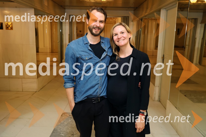  Blaž Dolenc, igralec;  Maša Pelko, režiserkaFedra, premiera Drame SNG Maribor