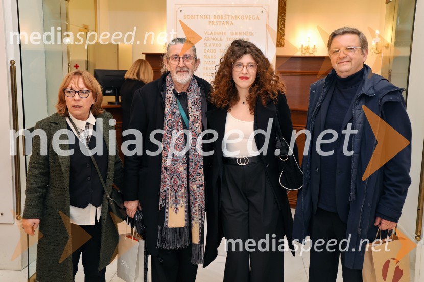  ... ;  Leo Kulaš, kostumograf;  Lara  Kulaš, asistentka kostumografa;  Marko Japelj, scenografFedra, premiera Drame SNG Maribor