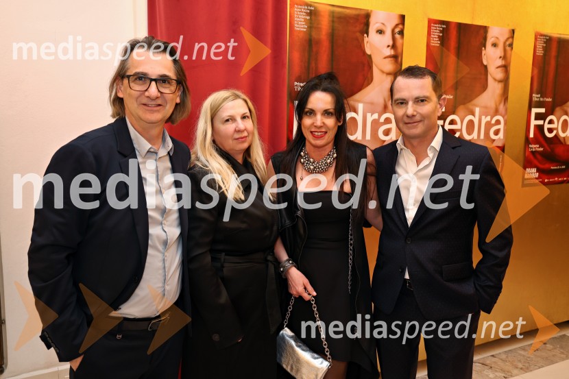  Aleksandar  Popovski, režiser, umetniški direktor Drame SNG Maribor;  Natalija Popovski;  Tijana Orešič Barač, dr. med. specialistka dermatologije;  Tomaž  Orešič, podpredsednik skupine ResaltaFedra, premiera Drame SNG Maribor